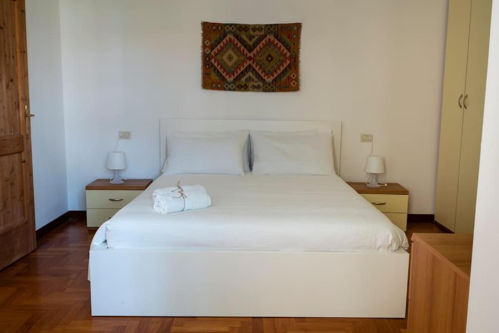 Apartment Spacious In Strategic Location - *