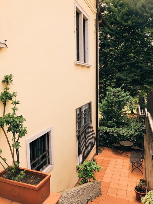 Spacious In Strategic Location -