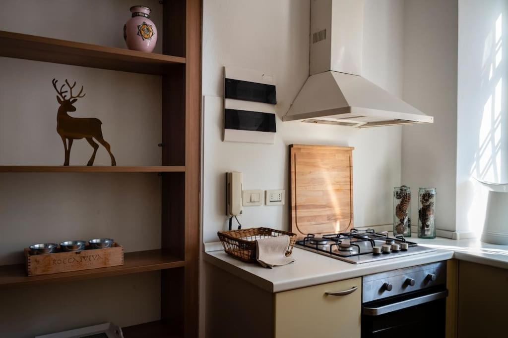 Spacious In Strategic Location - *